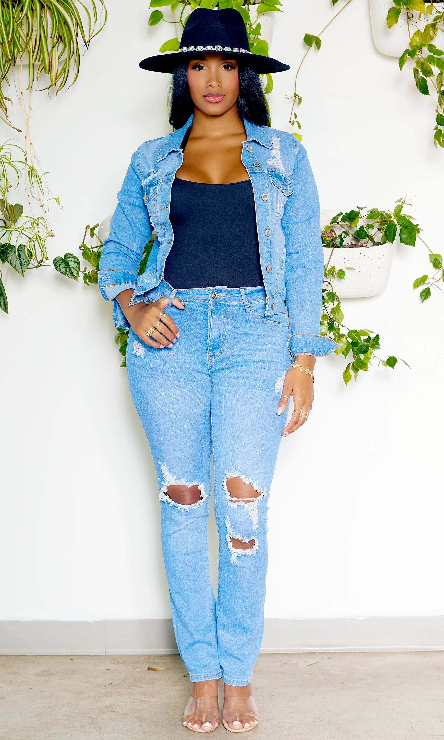 Distressed Skinny Leg Denim Jeans Pants