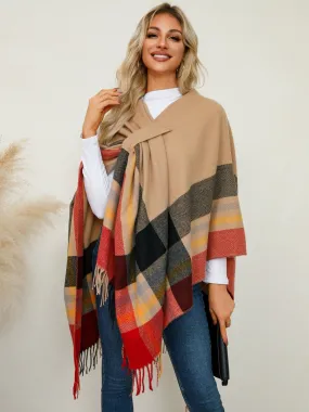 Fringe Contrast Plaid Poncho Women's Sweater Plaid New Women's Fashion